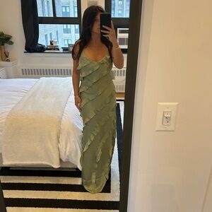Elegant Green Maxi Dress